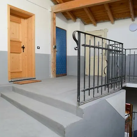Apartment Premesan2 *